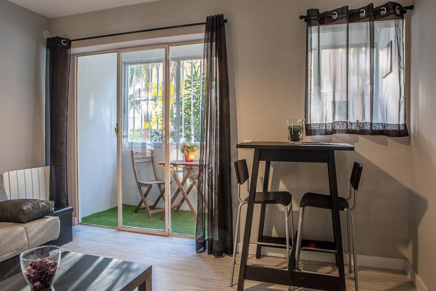 Lovely 3 Bedroom Apartment Next To Fuencarral Madrid Luaran gambar